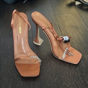 Fashion Nova Brown Heels with Rhinestone Accent size 6
